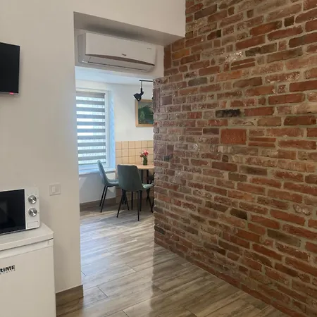 Apartman срібний ключ *