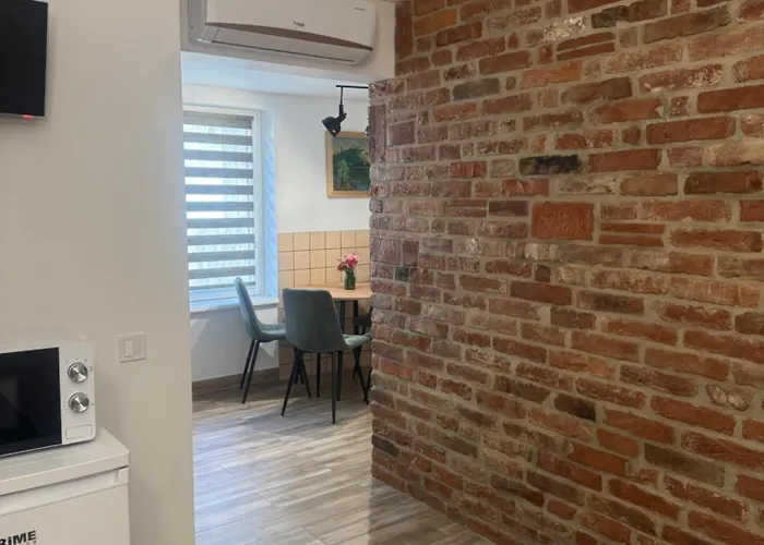 Apartman срібний ключ *